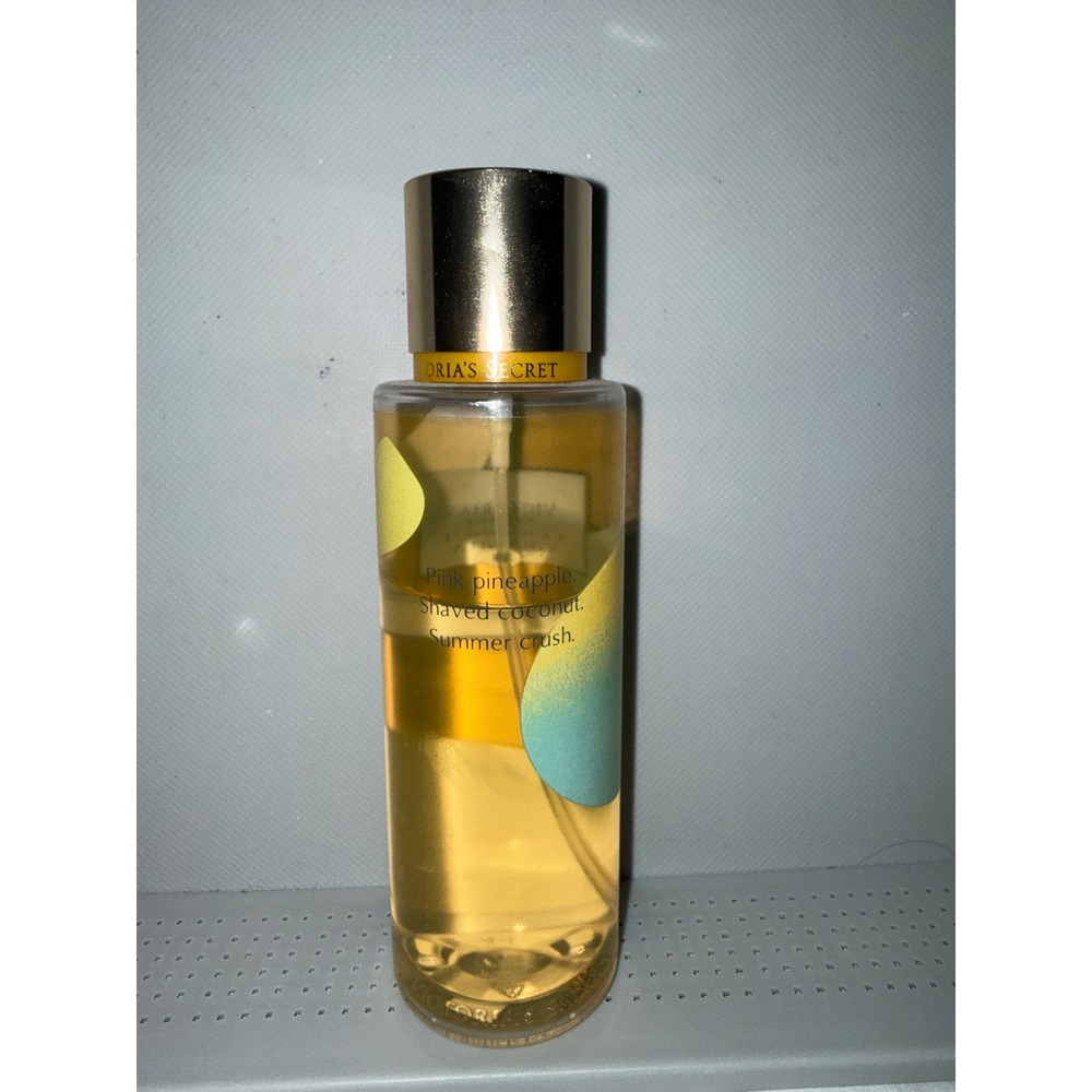 Victoria's Secret Coconut Granita Mist 8.4oz Pink Pineapple Shaved Coco - Picture 2 of 2